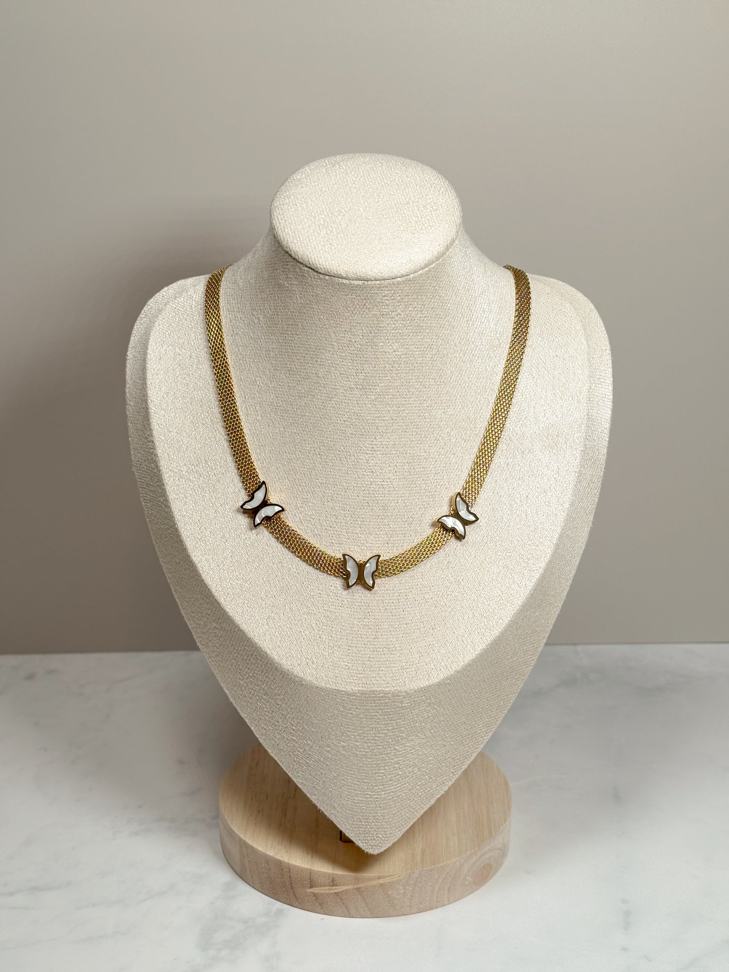 BUTTERFLIES NECKLACE