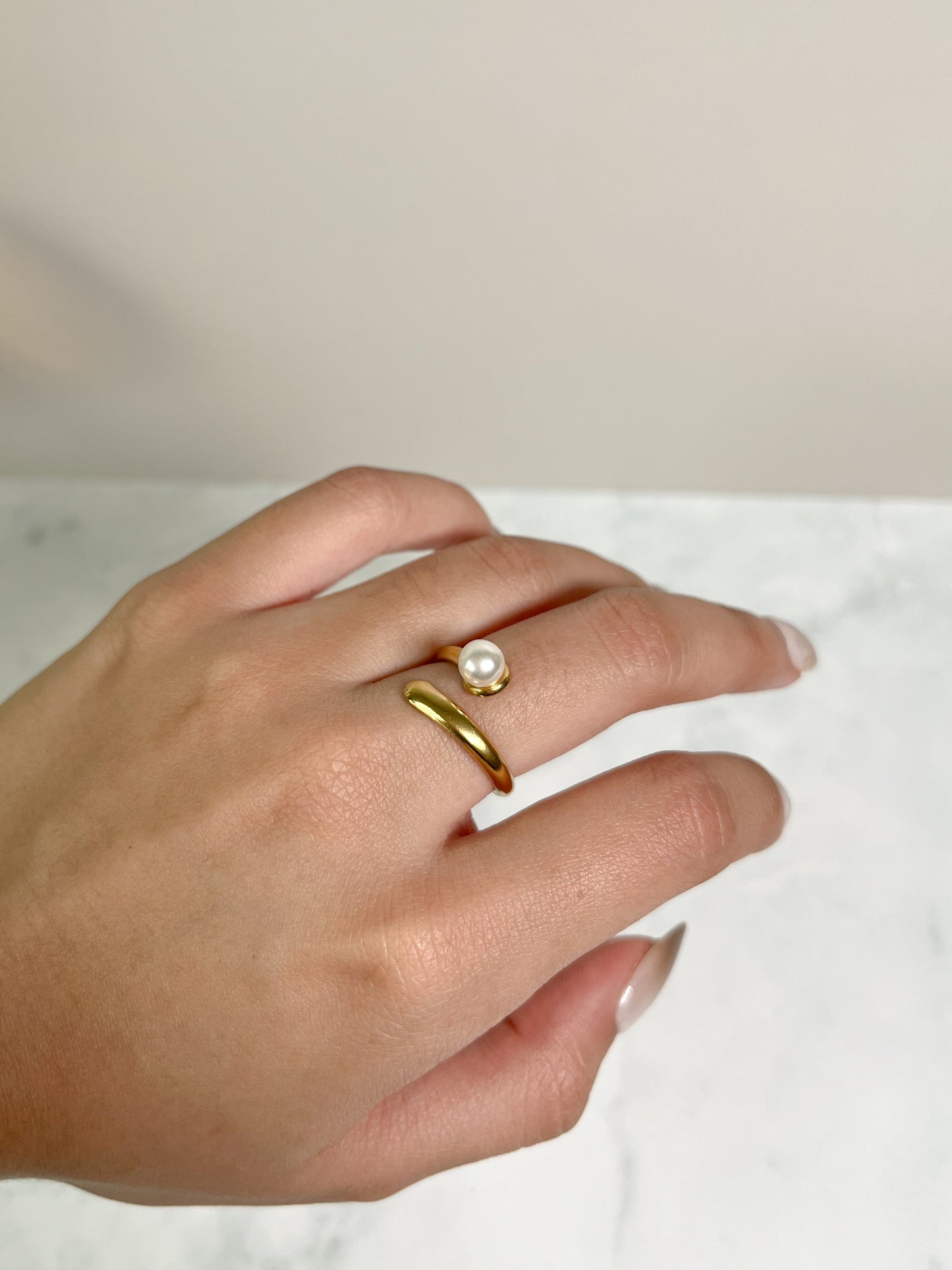 PEARL RING (adjustable)