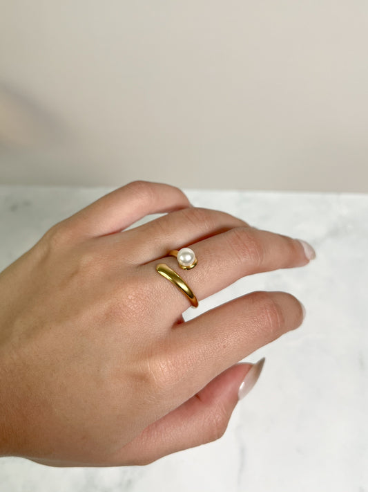 PEARL RING (adjustable)