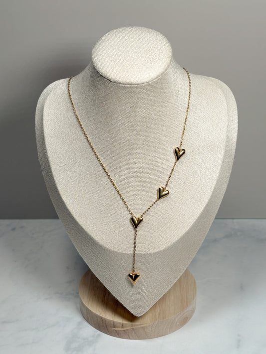 HEARTS NECKLACE