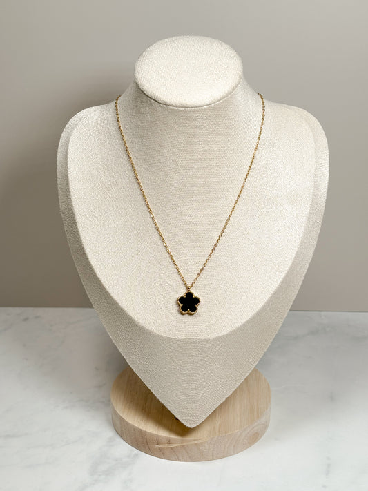 FLOWER NECKLACE